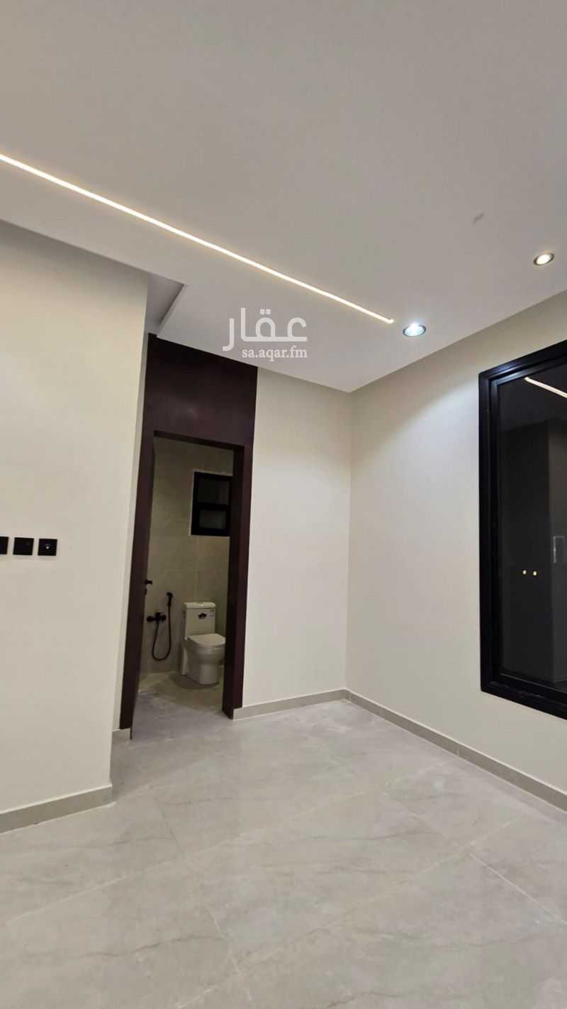 9 bedroom villa in Riyadh 19