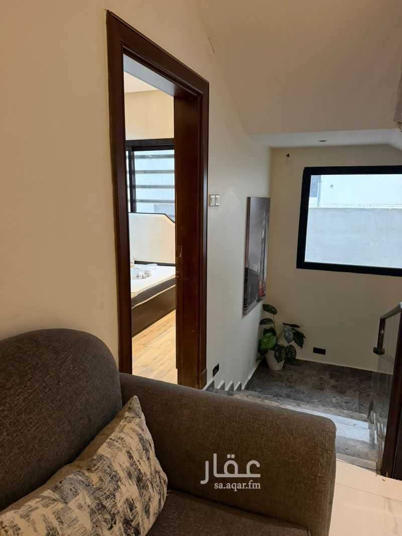 7 bedroom villa in King Fahd, Riyadh 7