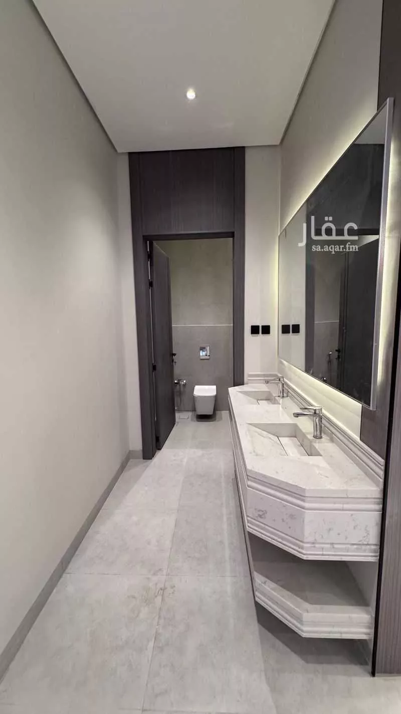 4 bedroom villa in Granada, Riyadh 7