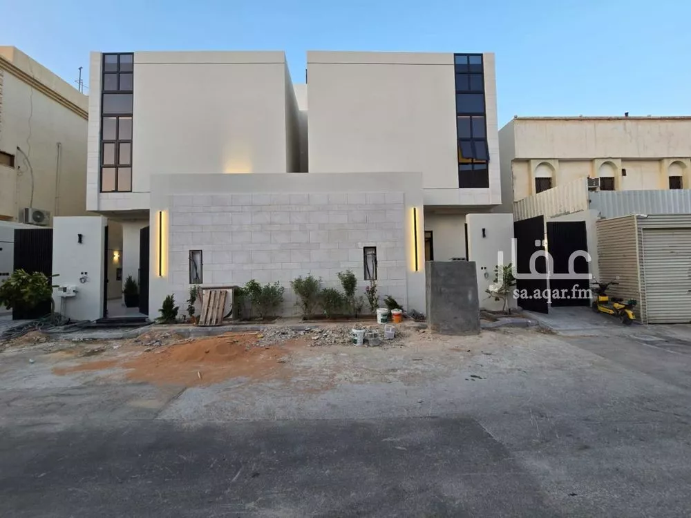 6 bedroom villa in Al Uraija Al Gharbi, Riyadh