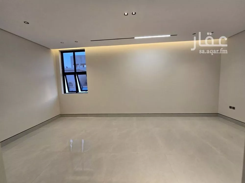 6 bedroom villa in Al Uraija Al Gharbi, Riyadh 13
