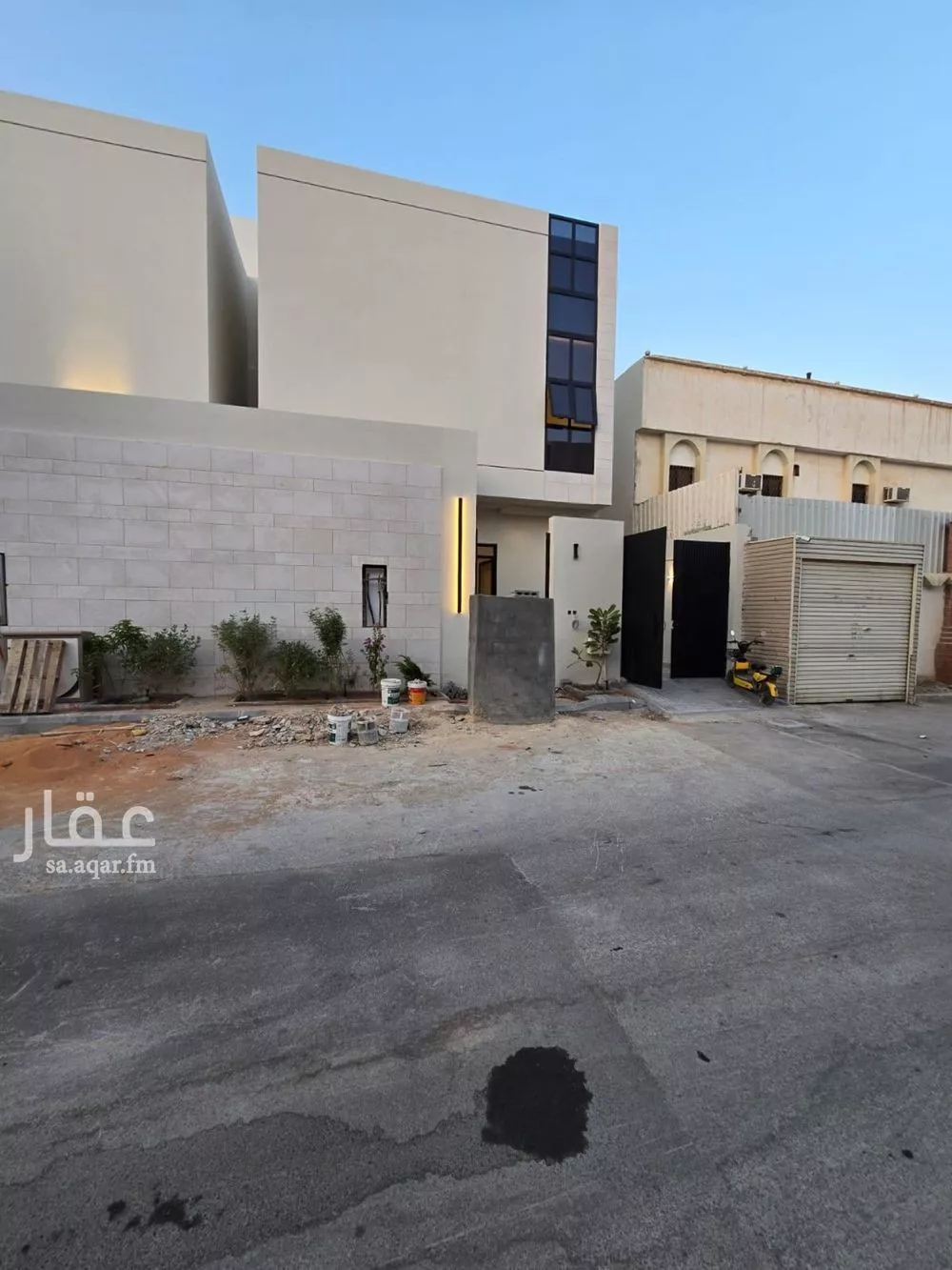 6 bedroom villa in Al Uraija Al Gharbi, Riyadh 3