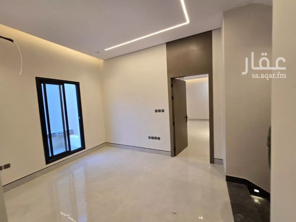 6 bedroom villa in Al Uraija Al Gharbi, Riyadh 15