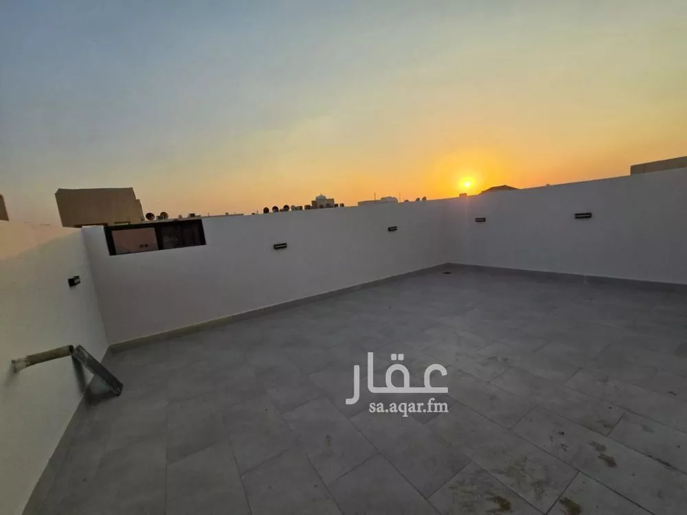 6 bedroom villa in Al Uraija Al Gharbi, Riyadh 5