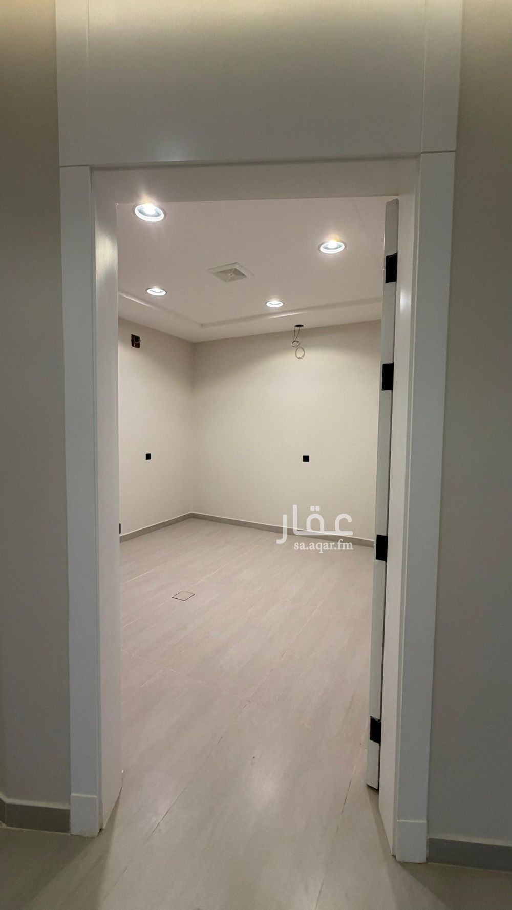 5 bedroom villa in Riyadh 8
