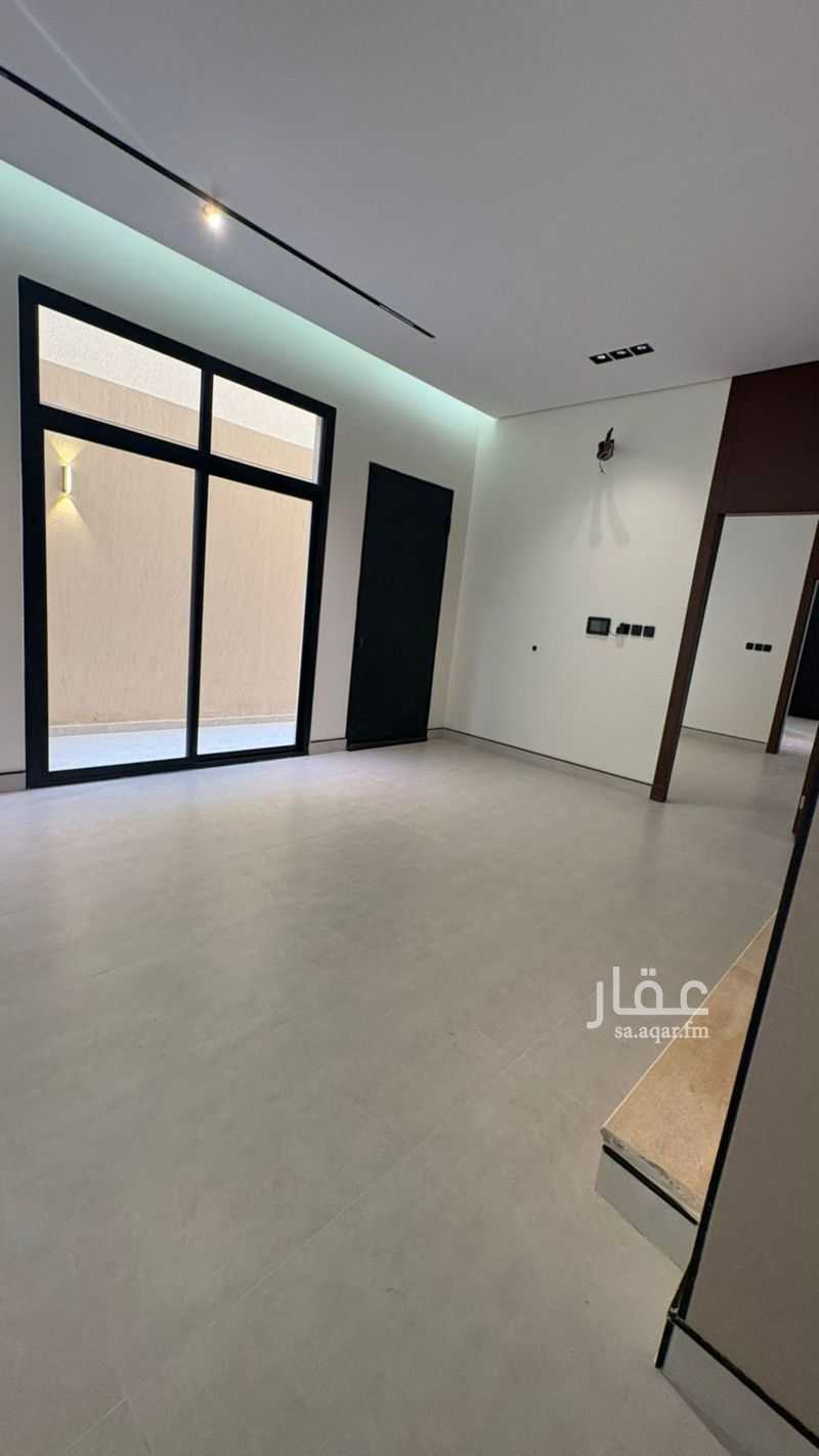 8 bedroom villa in Al Nadwah, Riyadh 8