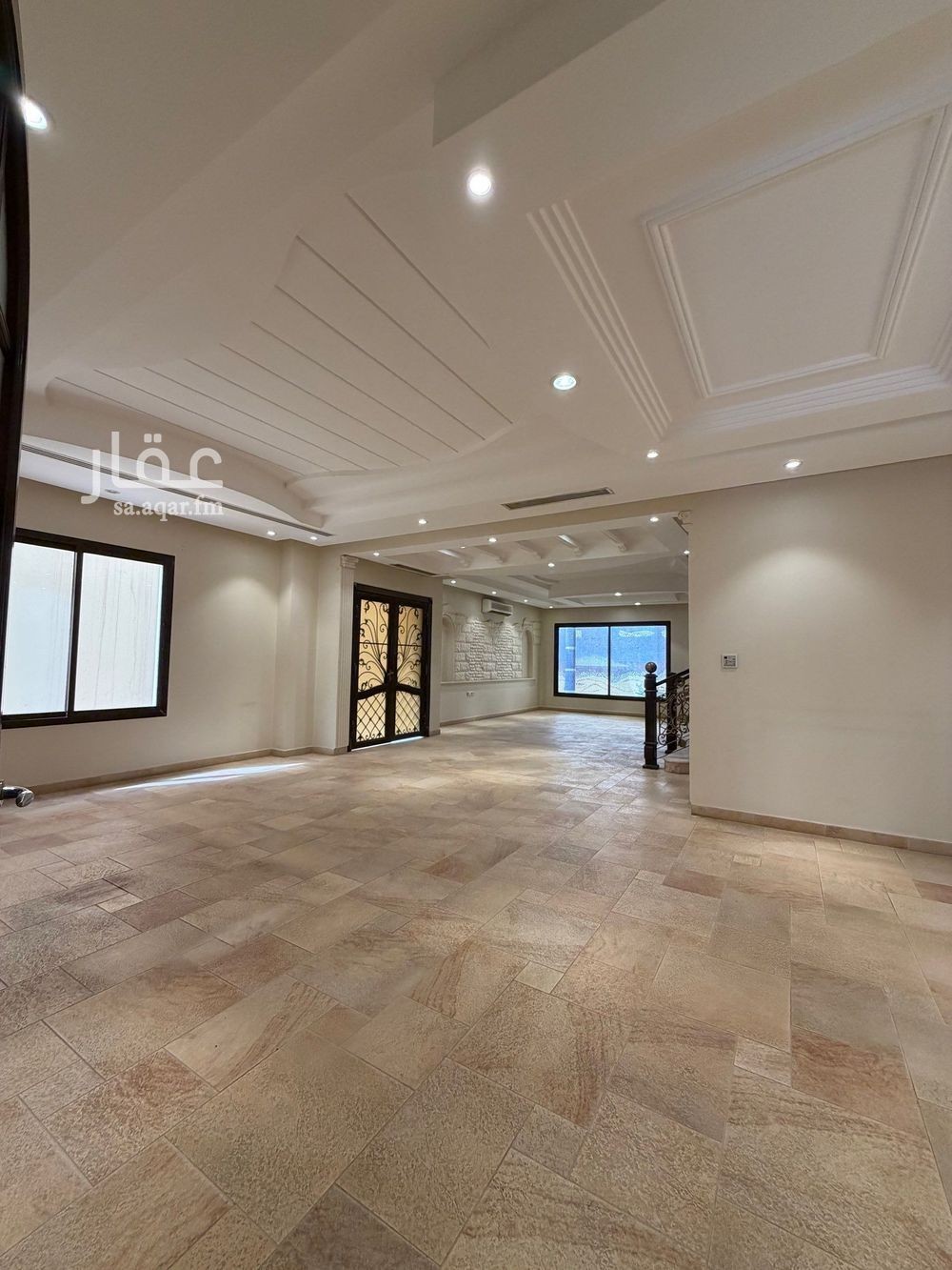4 bedroom villa in Hittin, Riyadh 8