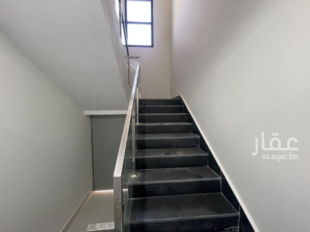 6 bedroom villa in Al Munsiyah, Riyadh 14