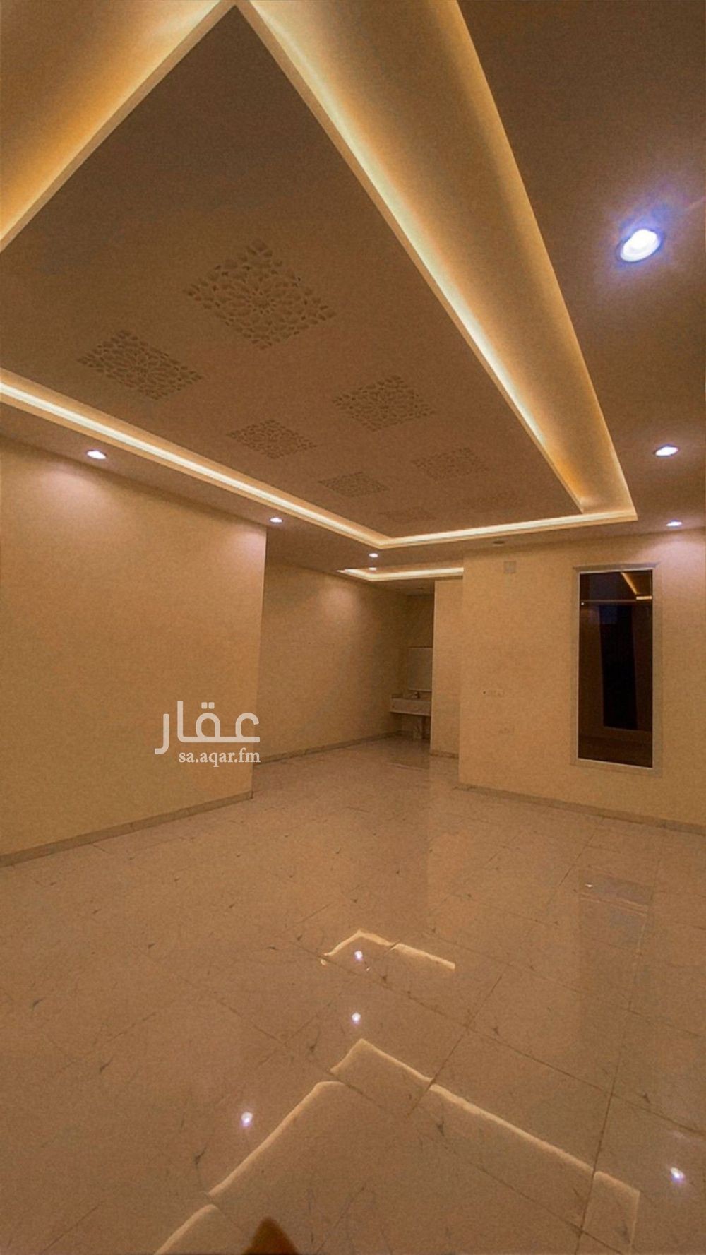 8 bedroom villa in Riyadh 15