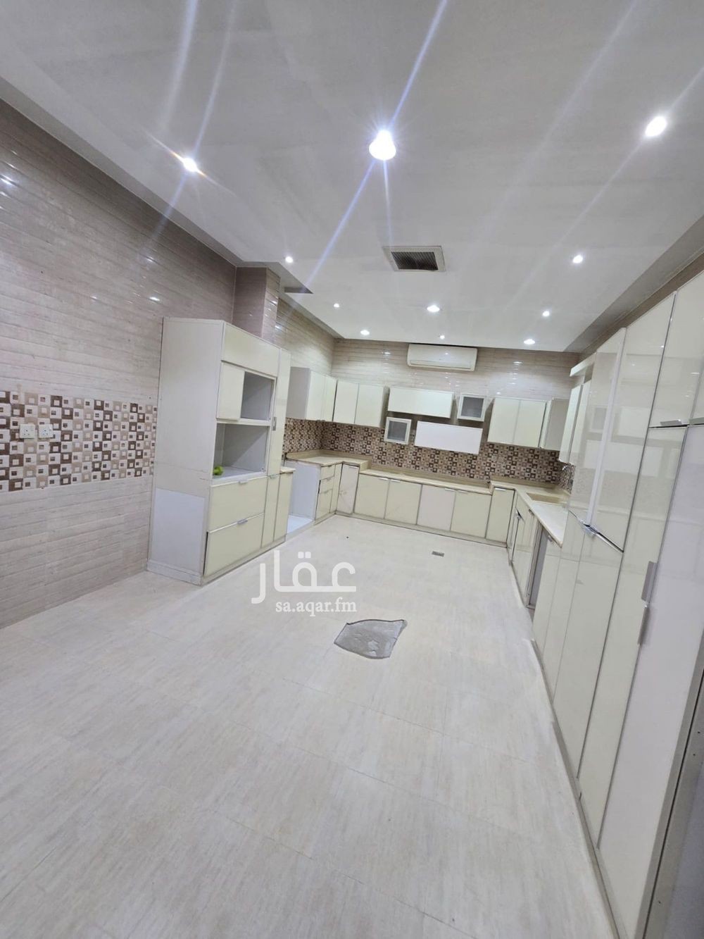 3 bedroom villa in Irqah, Riyadh 8