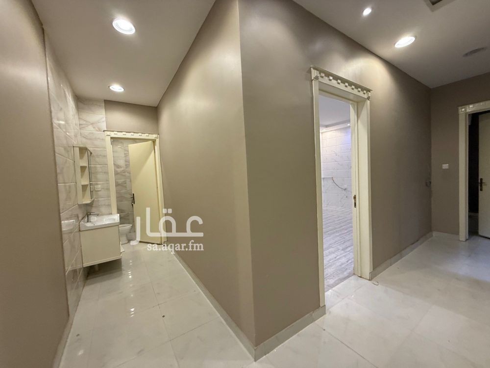 5 bedroom villa in Al Munsiyah, Riyadh 3