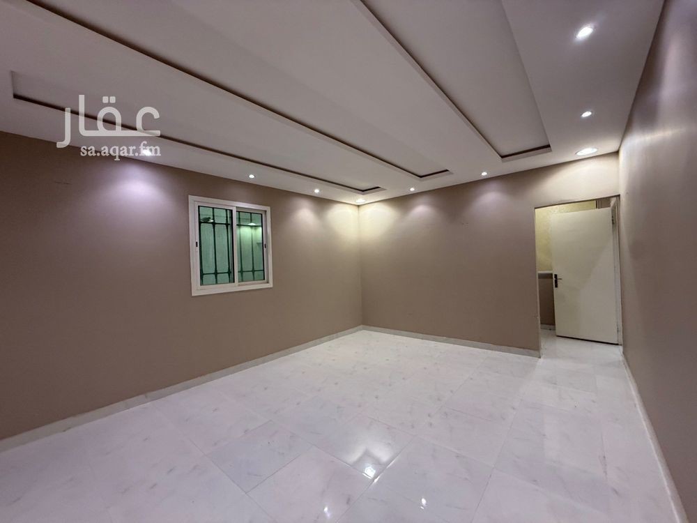 5 bedroom villa in Al Munsiyah, Riyadh 2