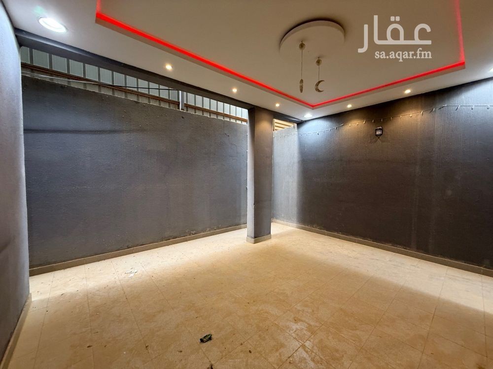 5 bedroom villa in Al Munsiyah, Riyadh 6