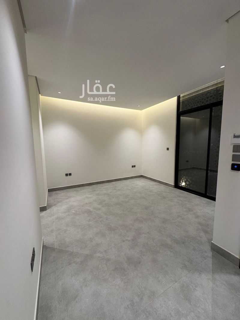 5 bedroom villa in Al Safa, Riyadh 6