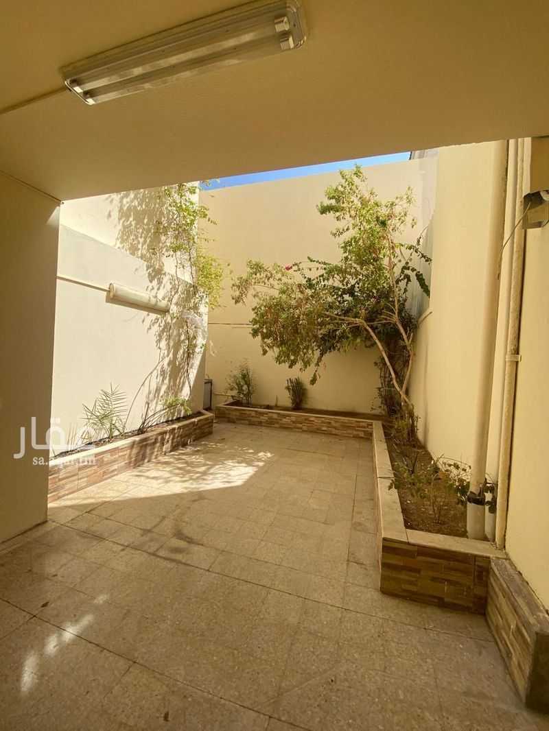 5 bedroom villa in Al Wahah, Riyadh 7