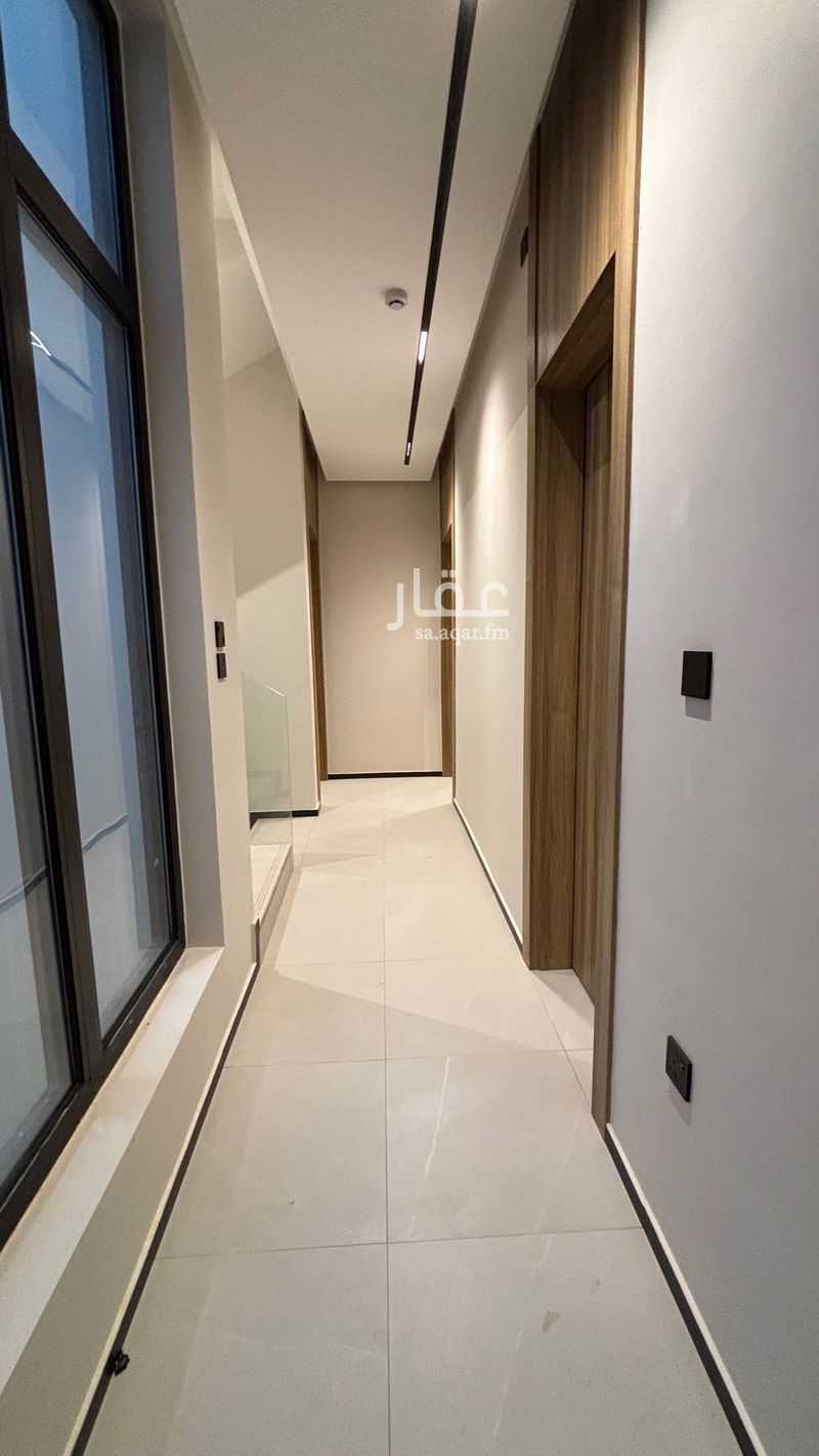 4 bedroom villa in Riyadh 15