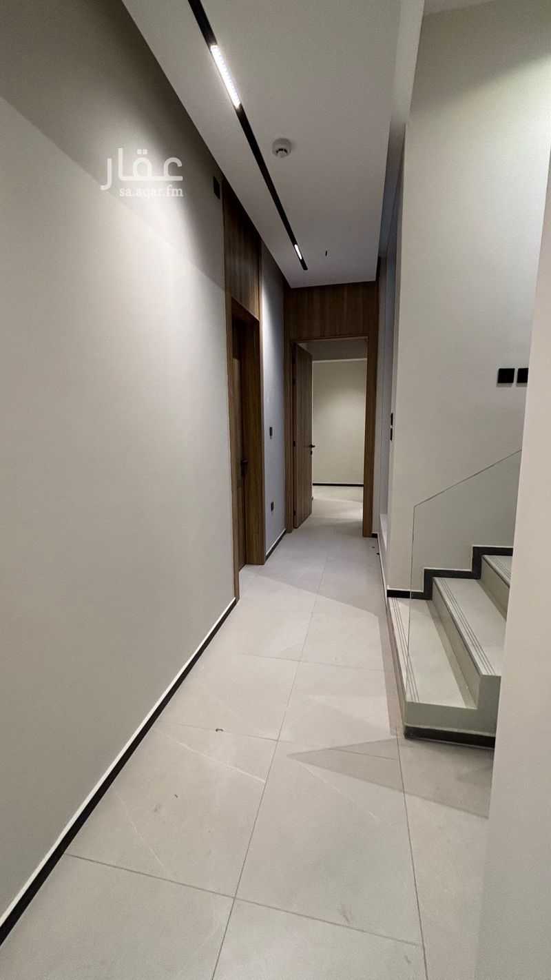 4 bedroom villa in Riyadh 16