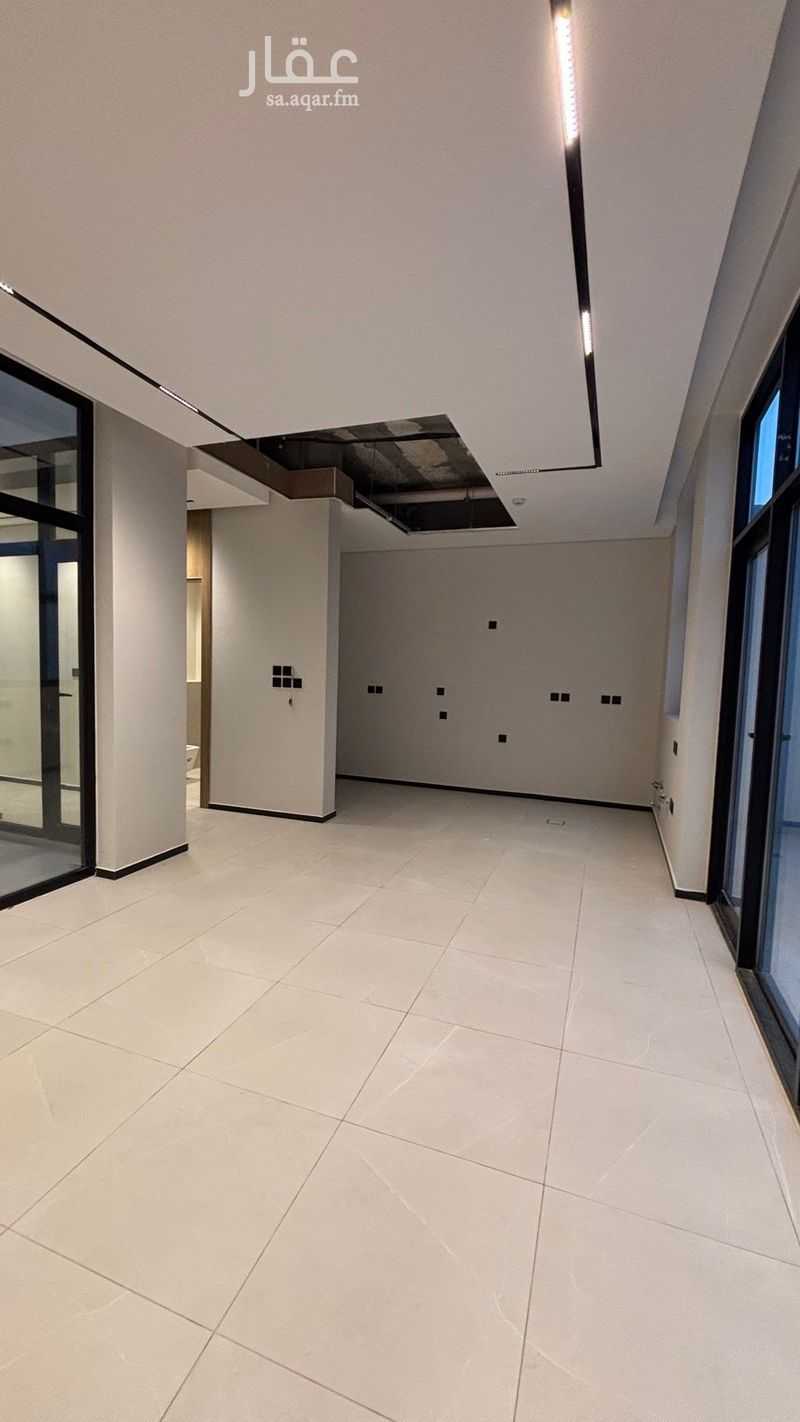 4 bedroom villa in Riyadh 9