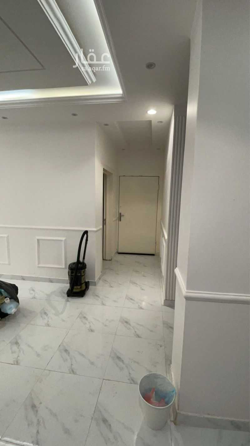 7 bedroom villa in Riyadh 4