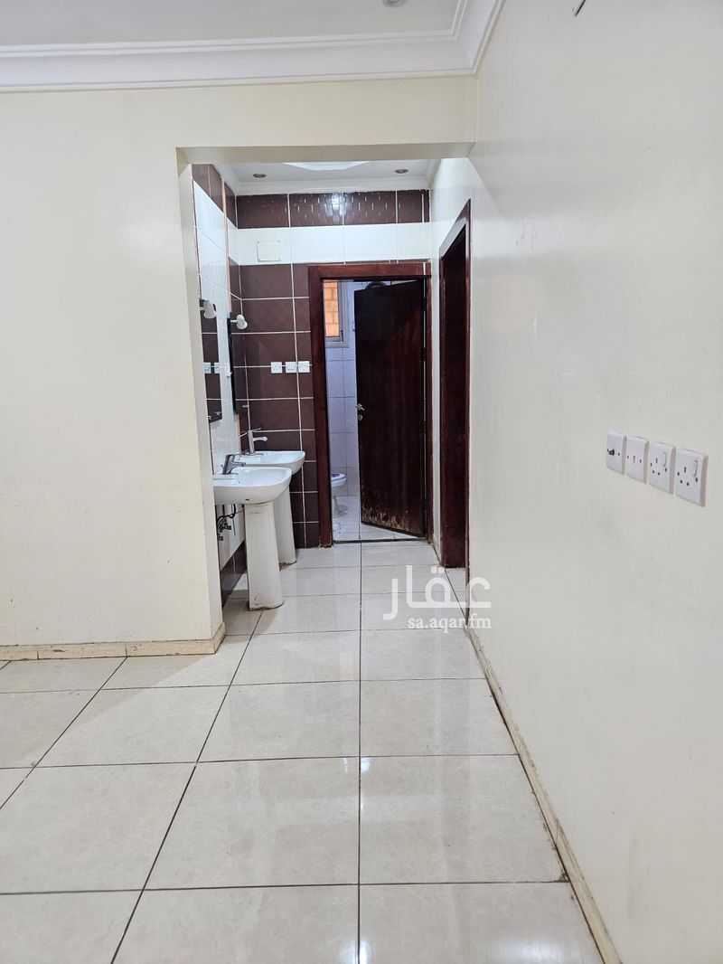 3 bedroom apartment in Al Murooj, Abha 2