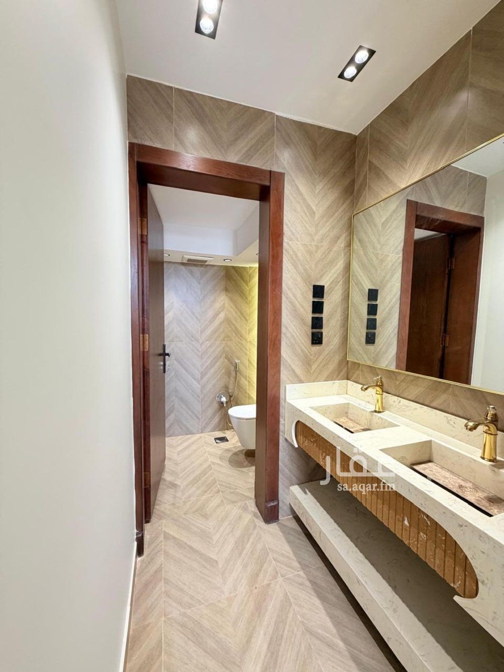 5 bedroom villa in Guraiger, Abha 10