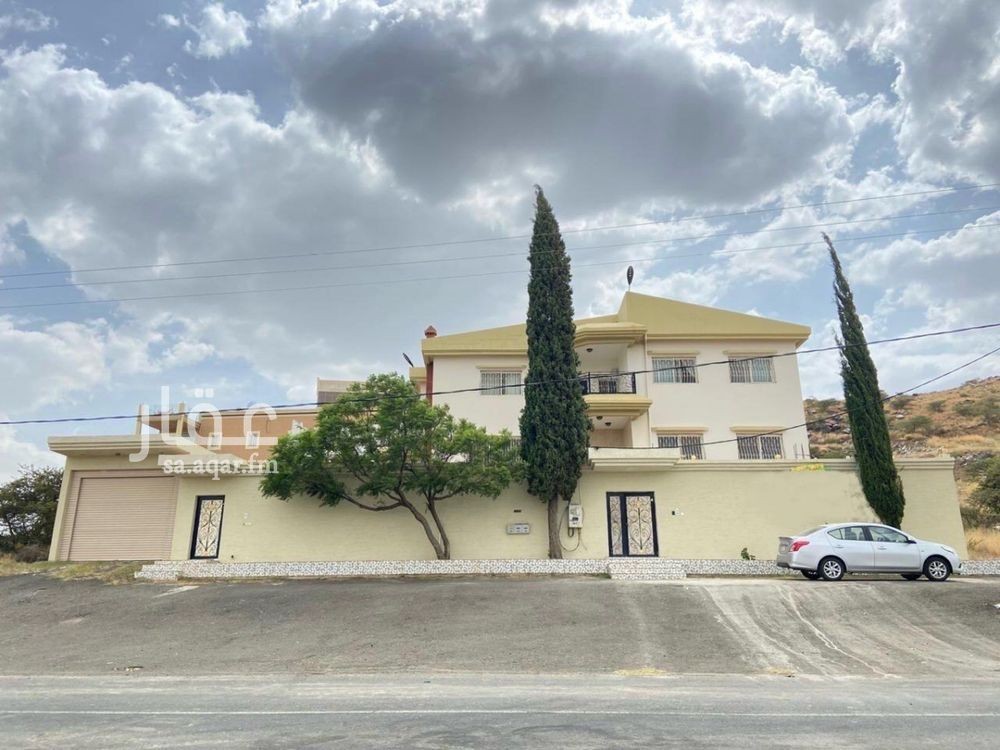 4 bedroom villa in Al Gara, Abha 3