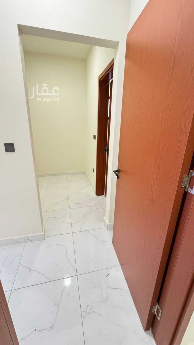 4 bedroom villa in Al Iskan Ash Shamali, Eastern Province 12