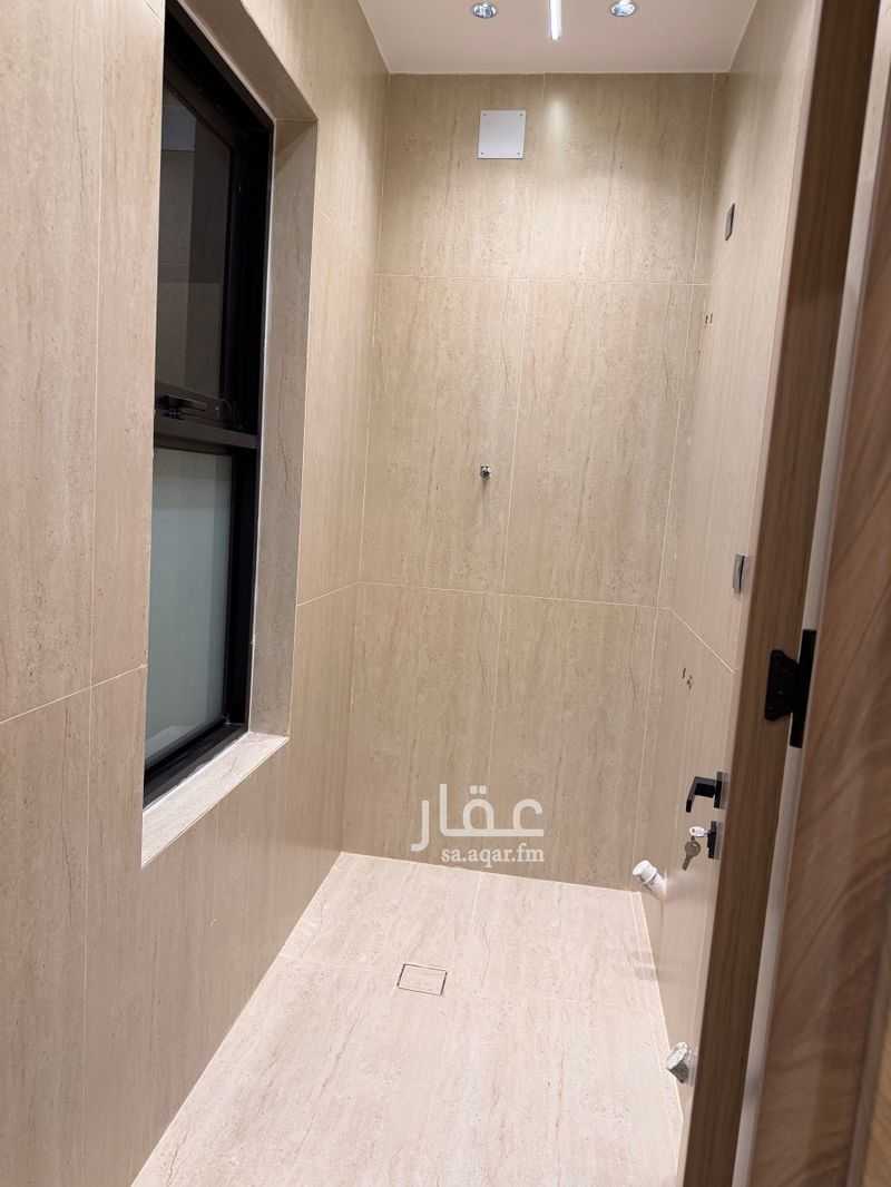 5 bedroom apartment in Sultana, Qassim Region 13