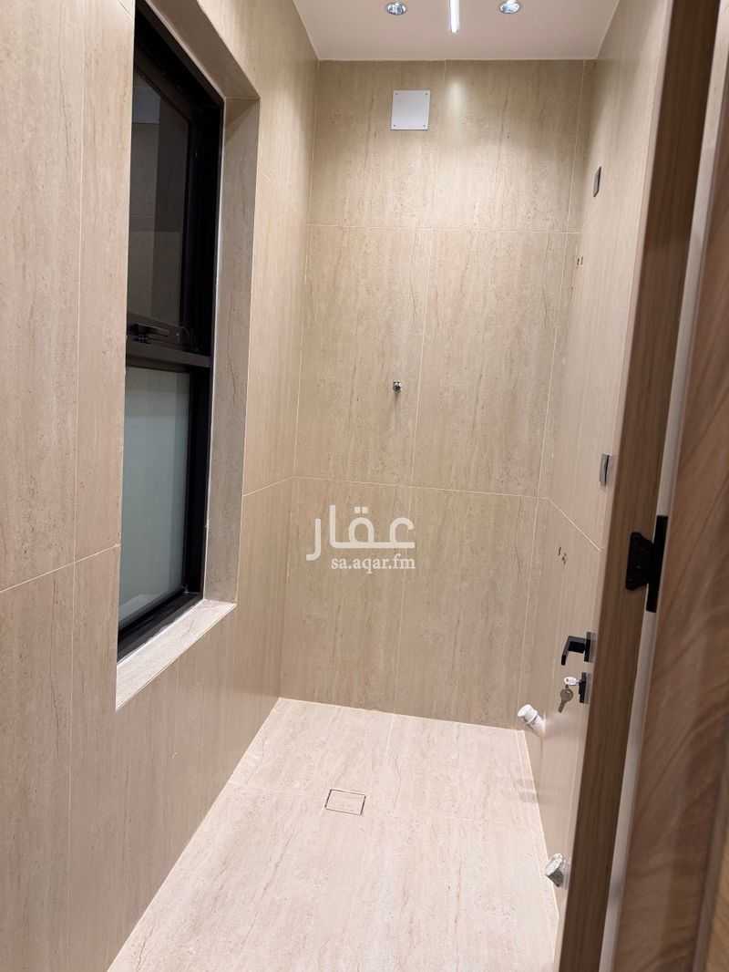 5 bedroom apartment in Sultana, Qassim Region 13