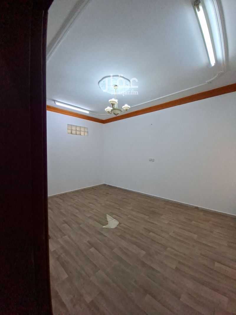 8 bedroom apartment in Al Fayziyyah, Qassim Region 7