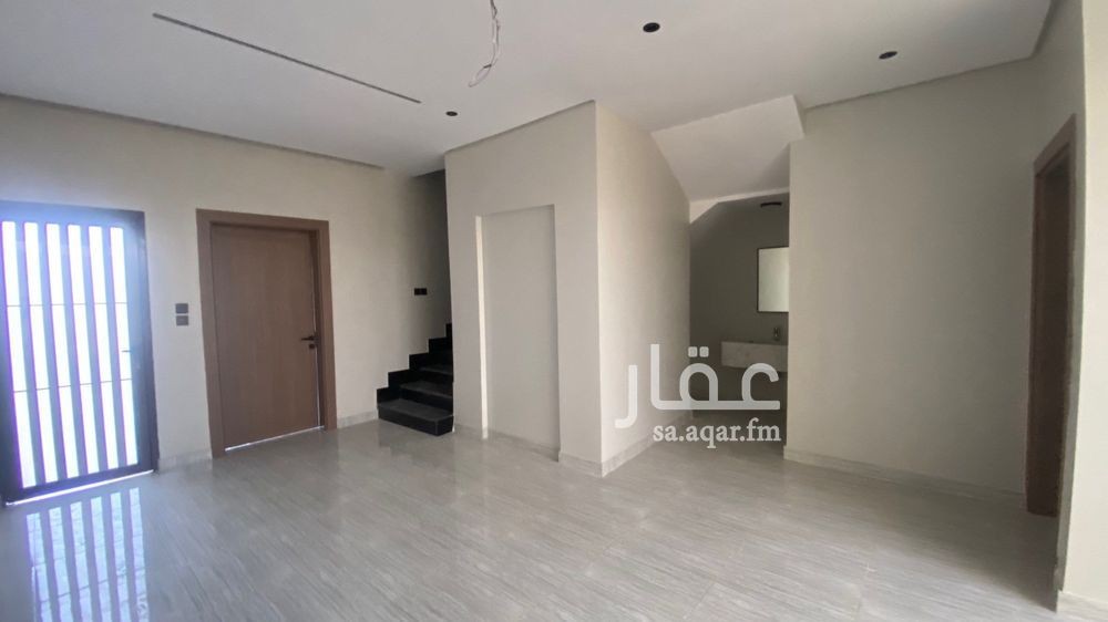 7 bedroom villa in Al Buhairah, Eastern Province 9