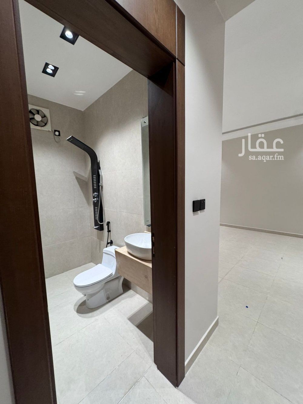 5 bedroom apartment in Al Shati, Jazan 6