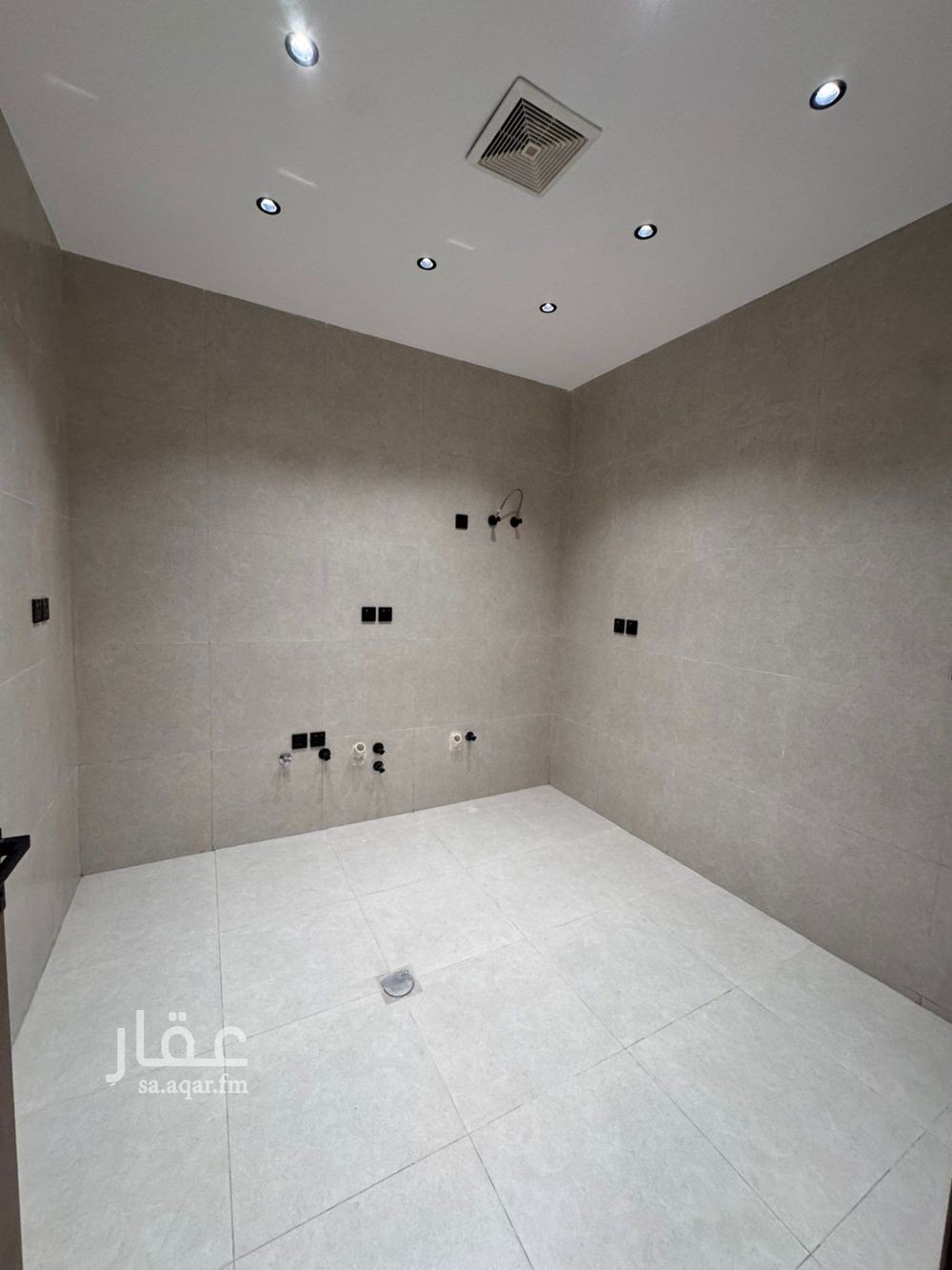 5 bedroom apartment in Al Shati, Jazan 9