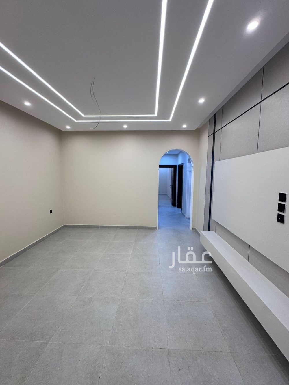 5 bedroom apartment in As Suways, Jazan 9