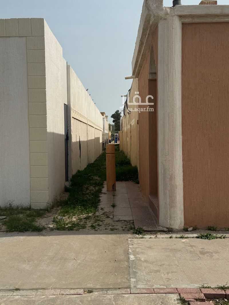 4 bedroom villa in Al Huwaylat, Eastern Province 3