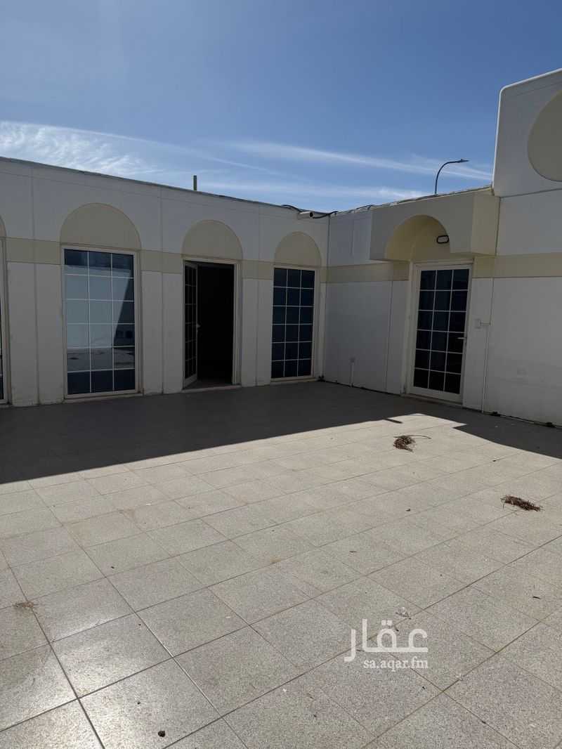4 bedroom villa in Al Huwaylat, Eastern Province 4