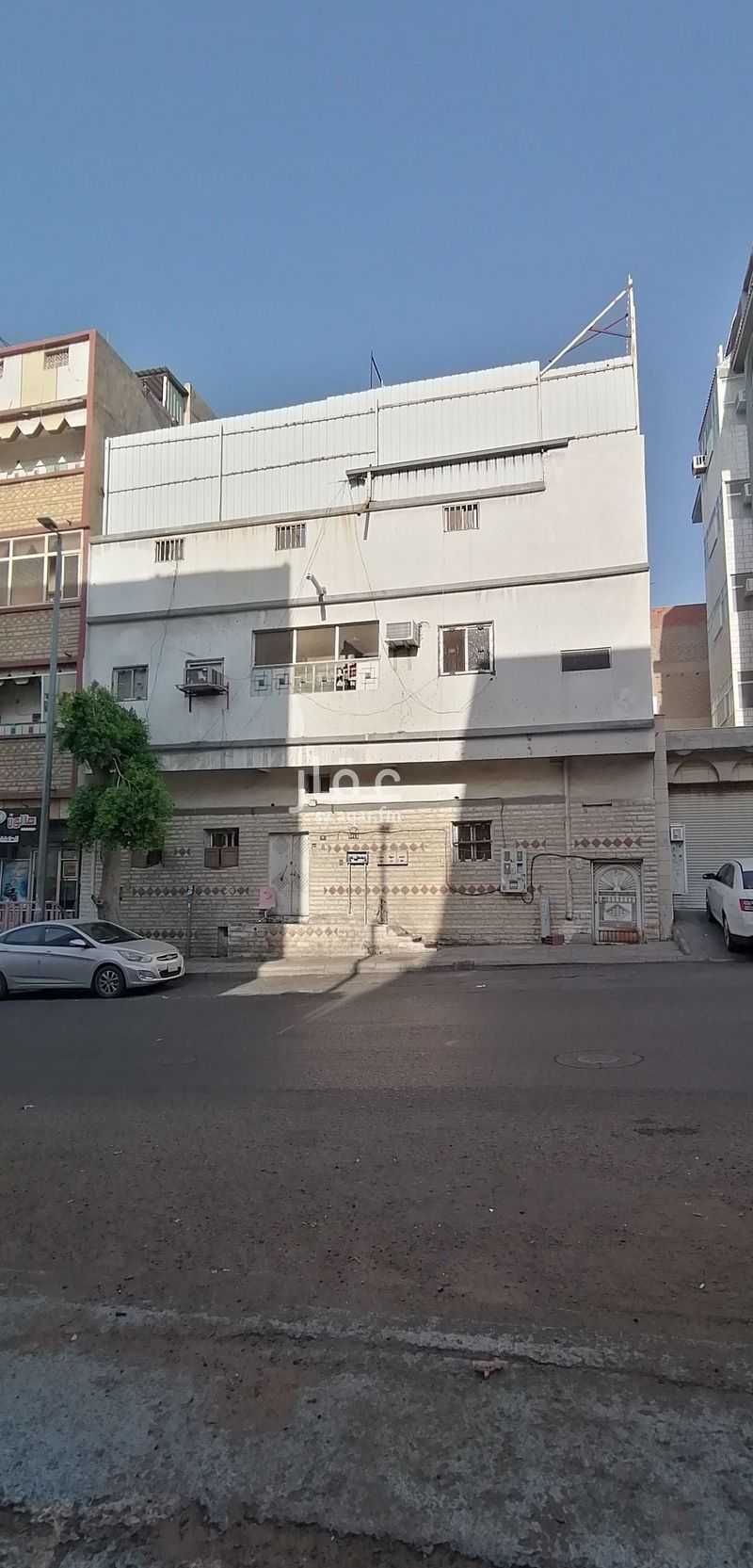 عقار 9 غرف في نخب، الطائف 2