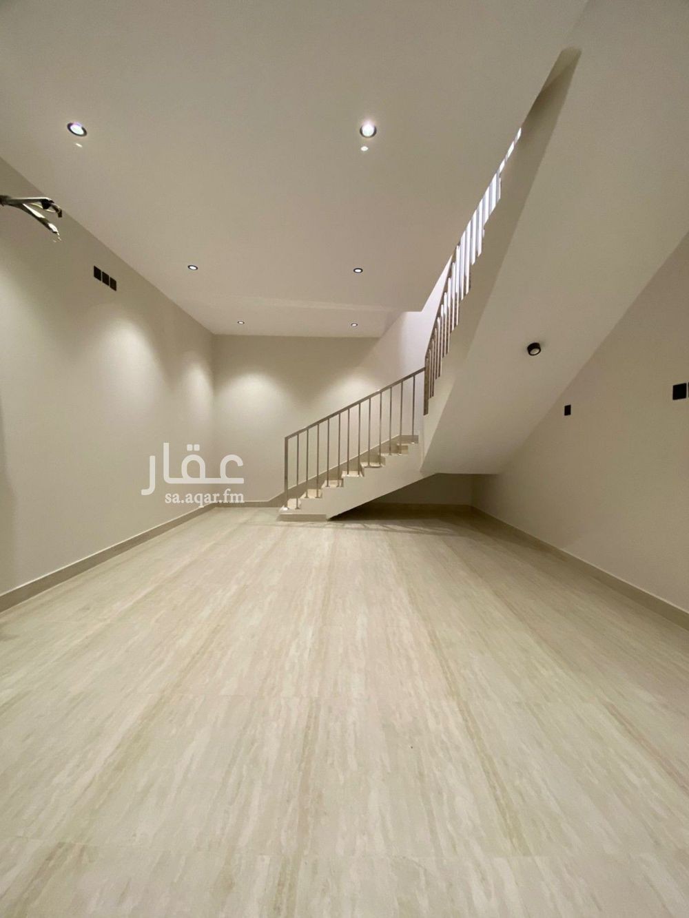 5 bedroom apartment in Al Waht, Taif 24