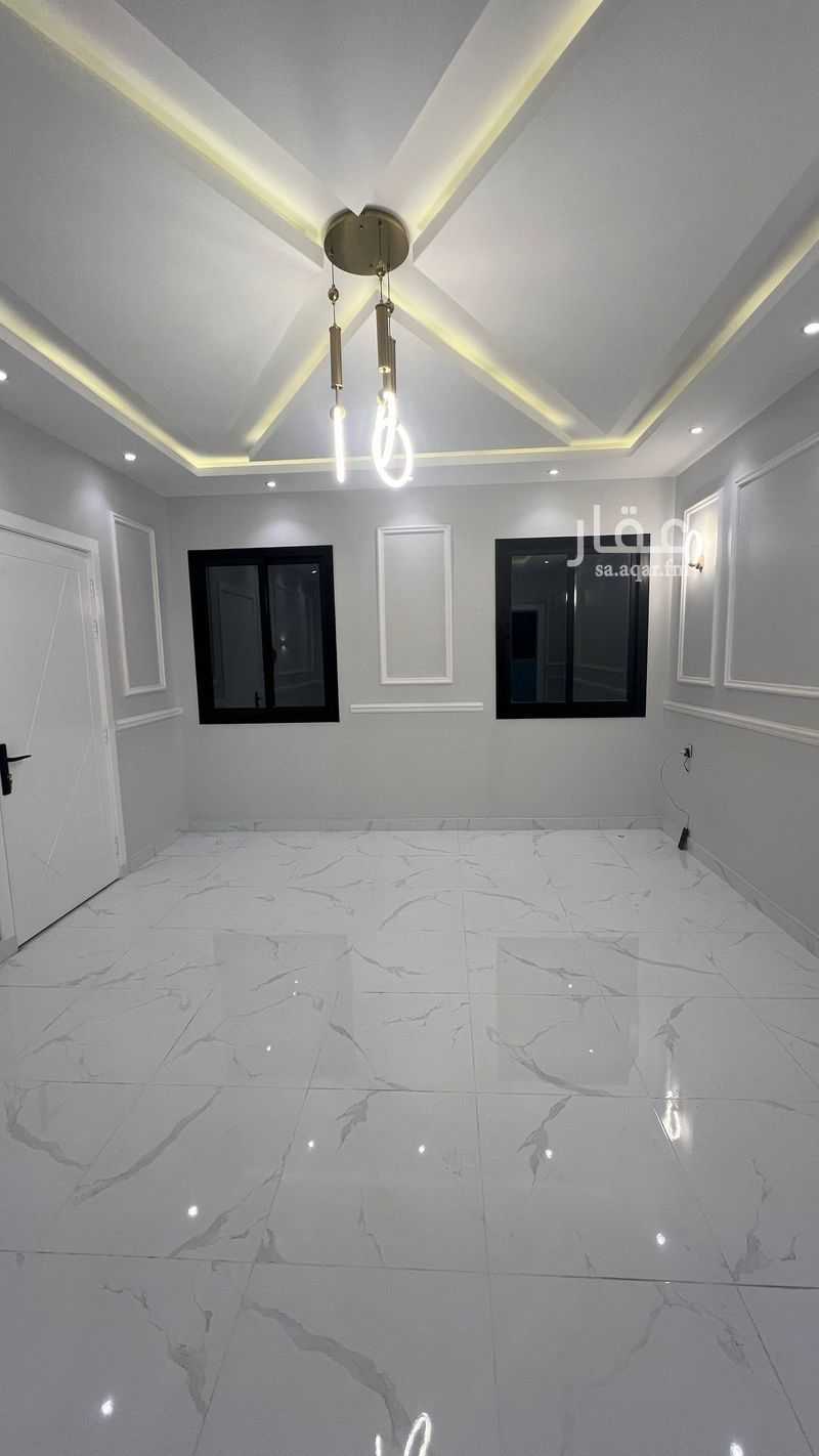 4 bedroom apartment in Al Wisam, Taif 4