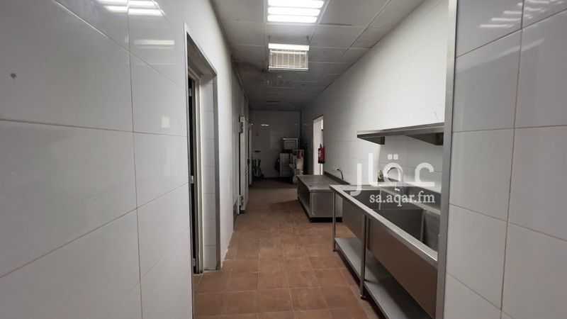 4 bedroom building in Downtown, Al Ahsa 9