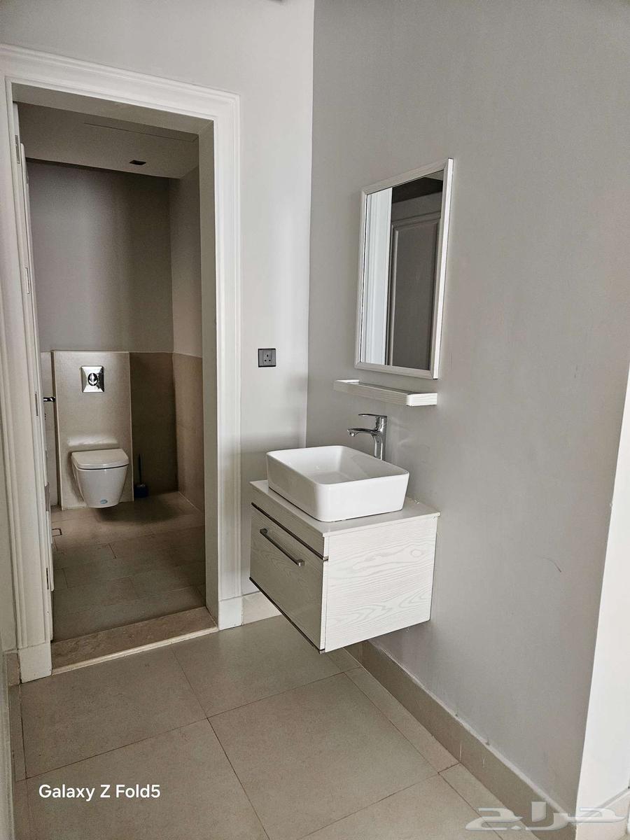 5 bedroom apartment in Al Yasmin, Riyadh 8