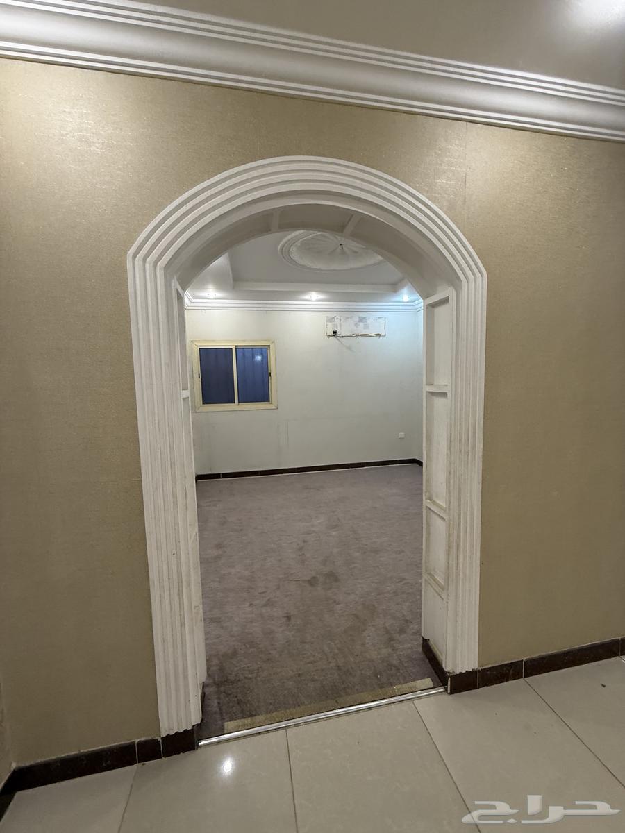 8 bedroom villa in Al Marwa, Jeddah 11