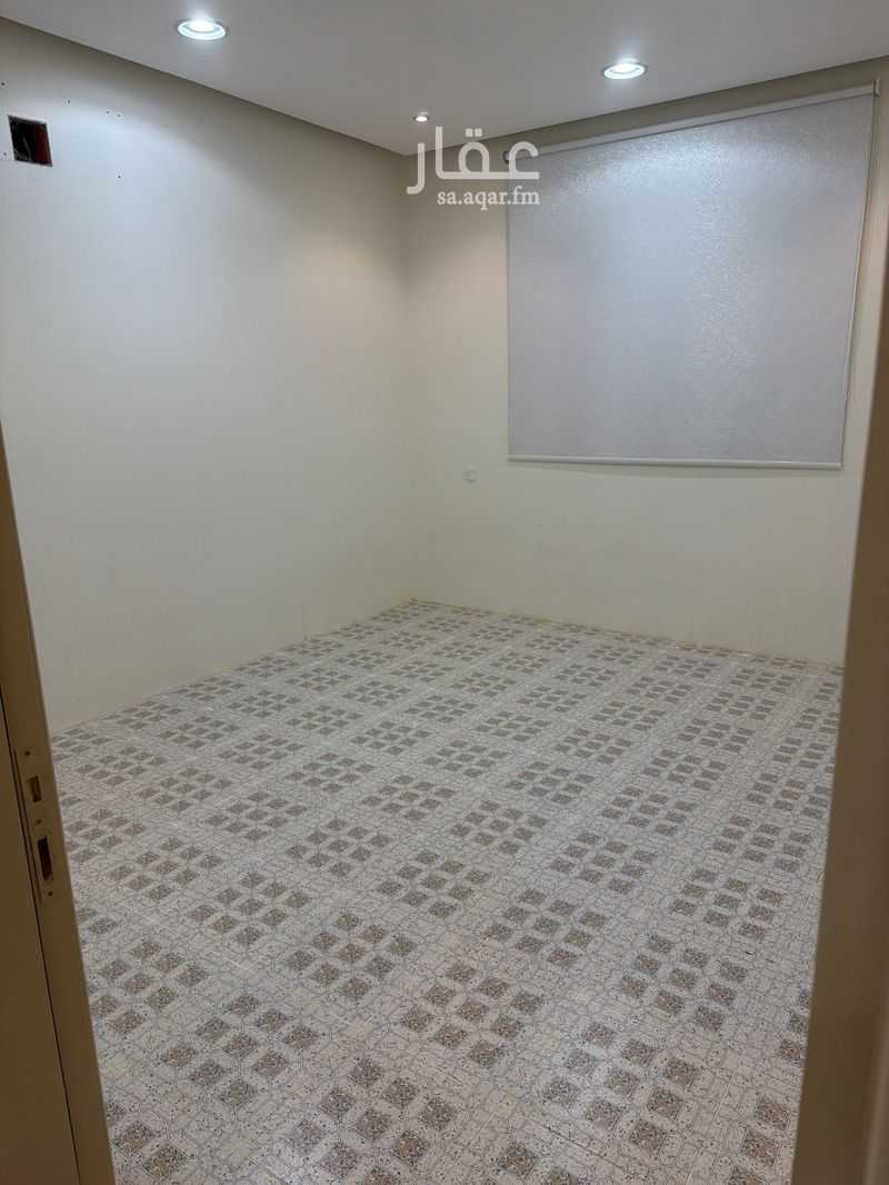 2 bedroom apartment in Diras, Qassim Region 4