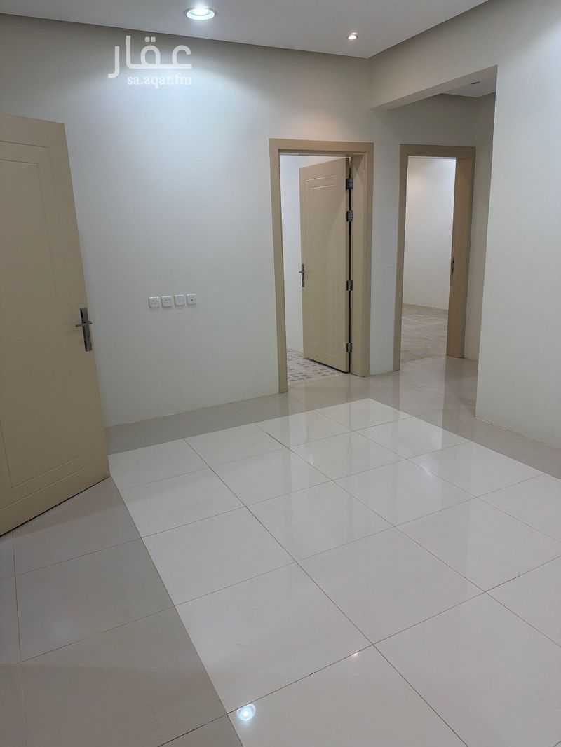 2 bedroom apartment in Diras, Qassim Region 10