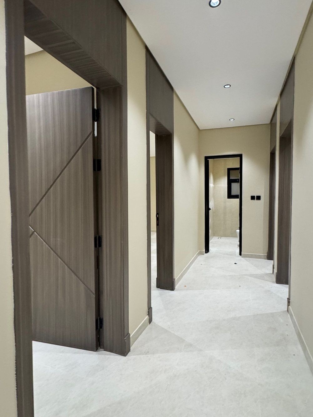 6 bedroom apartment in Al Manar, Eastern Province 12