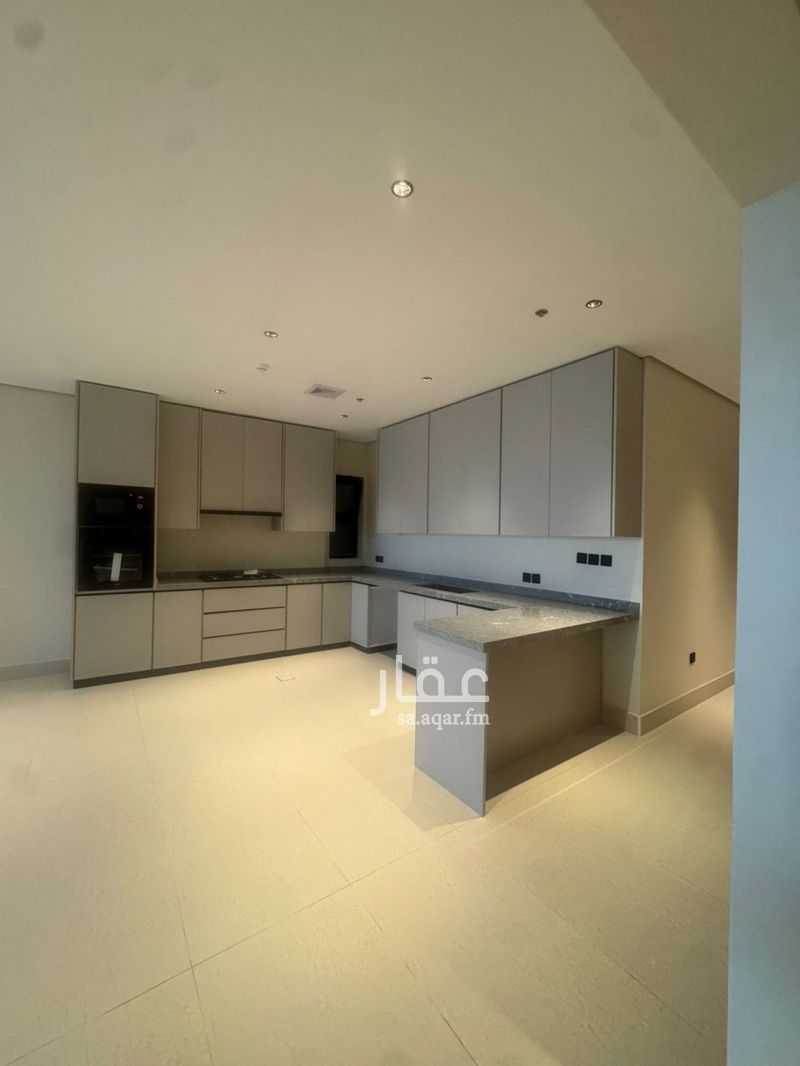 5 bedroom apartment in Ash Shati Al Gharbi, Eastern Province 6