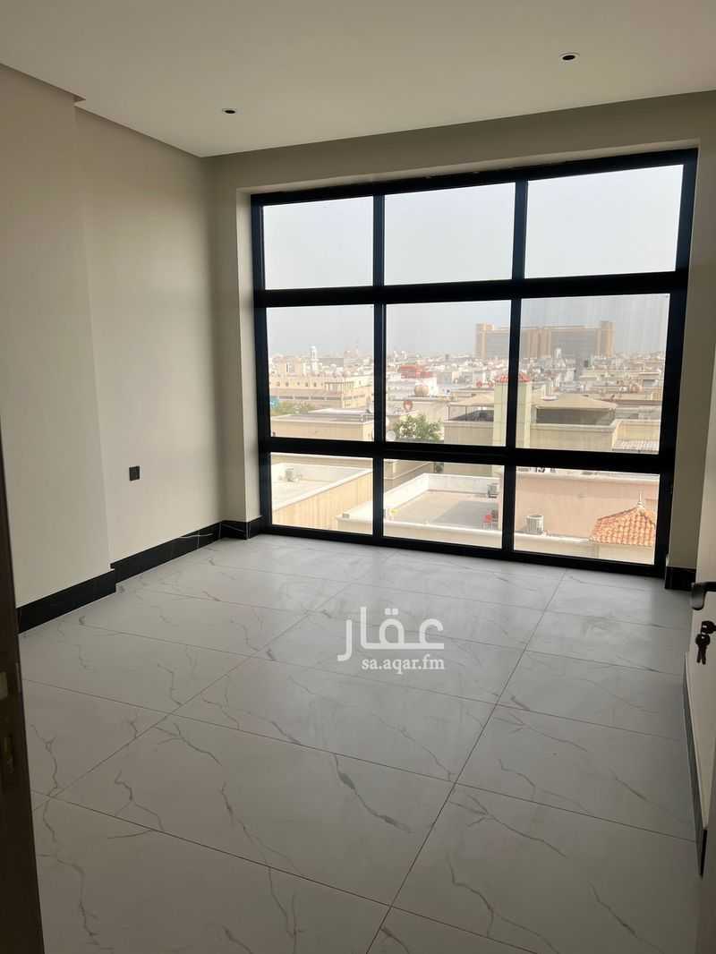 4 bedroom apartment in Ash Shati Al Gharbi, Eastern Province 11