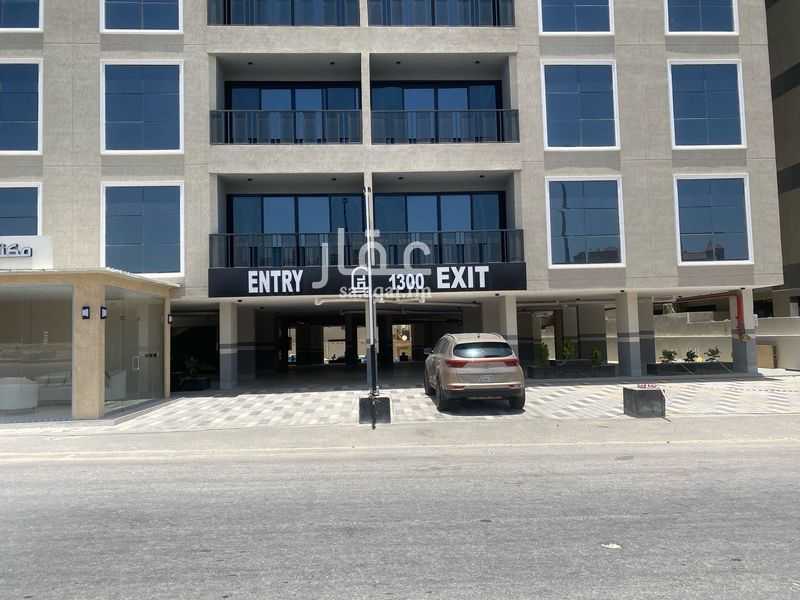 5 bedroom apartment in Qasr Al Khaleej, Eastern Province 4
