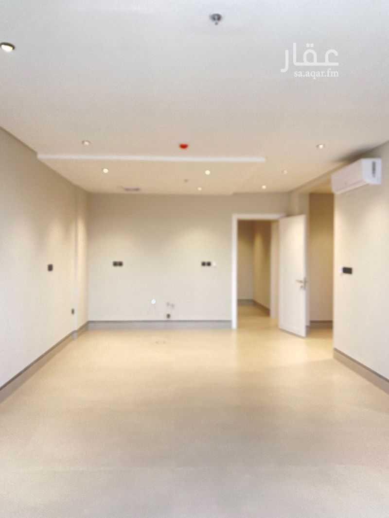 5 bedroom apartment in Qasr Al Khaleej, Eastern Province 10