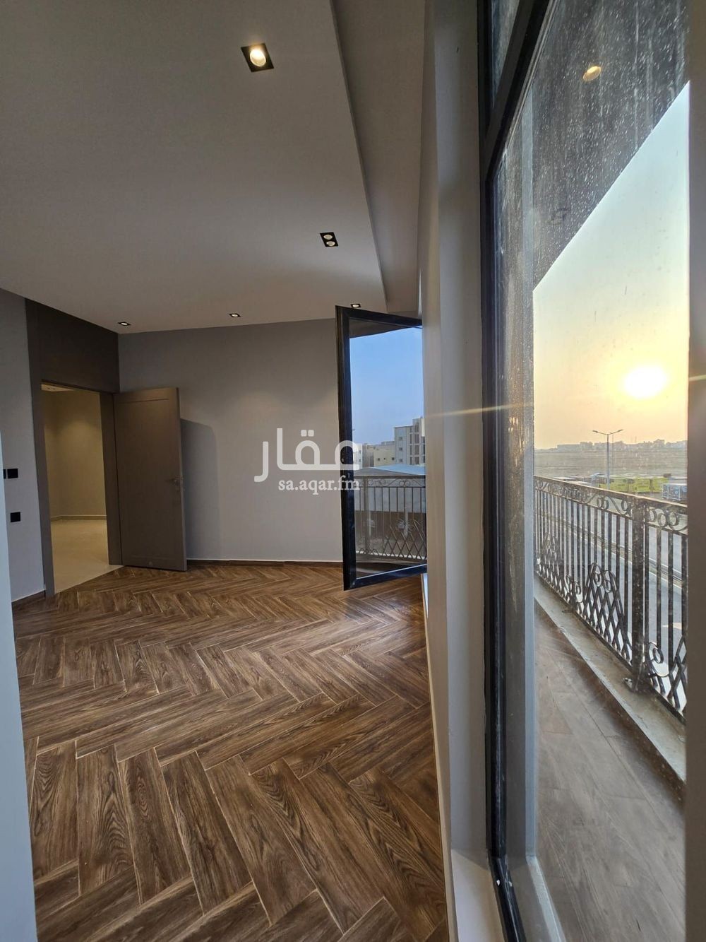 4 bedroom building in As Suways, Jazan 9